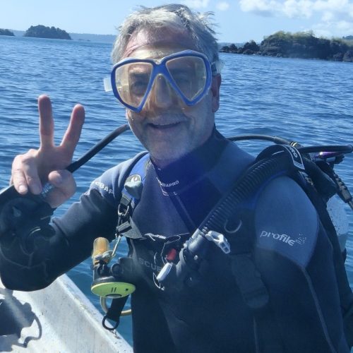 Dive Base Coiba Client with dive equipment